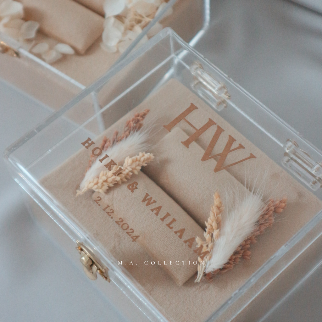 Clear Acrylic Wedding Ring Box