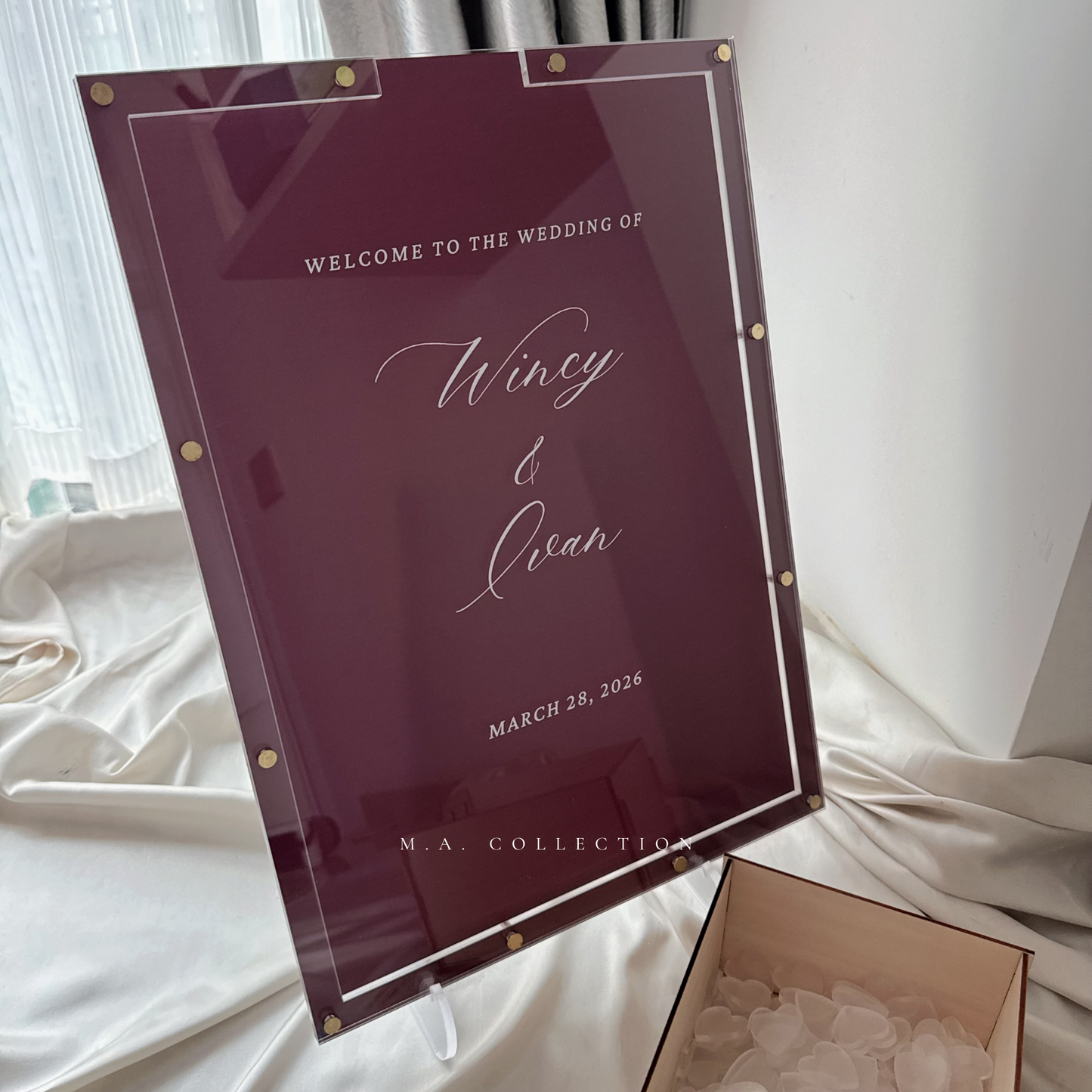 Clear Acrylic Signature Board