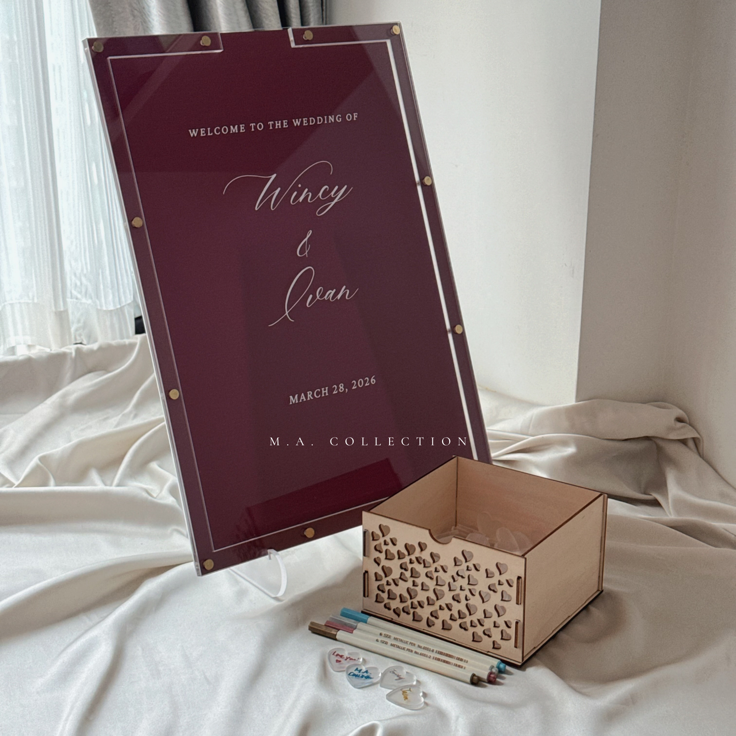 Clear Acrylic Signature Board