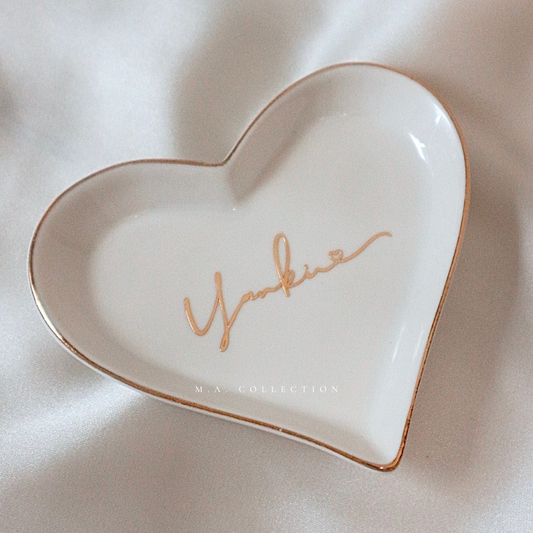 Heart Accessories Plate