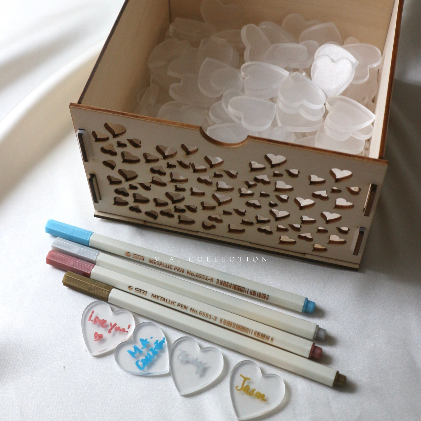 Clear Acrylic Signature Board