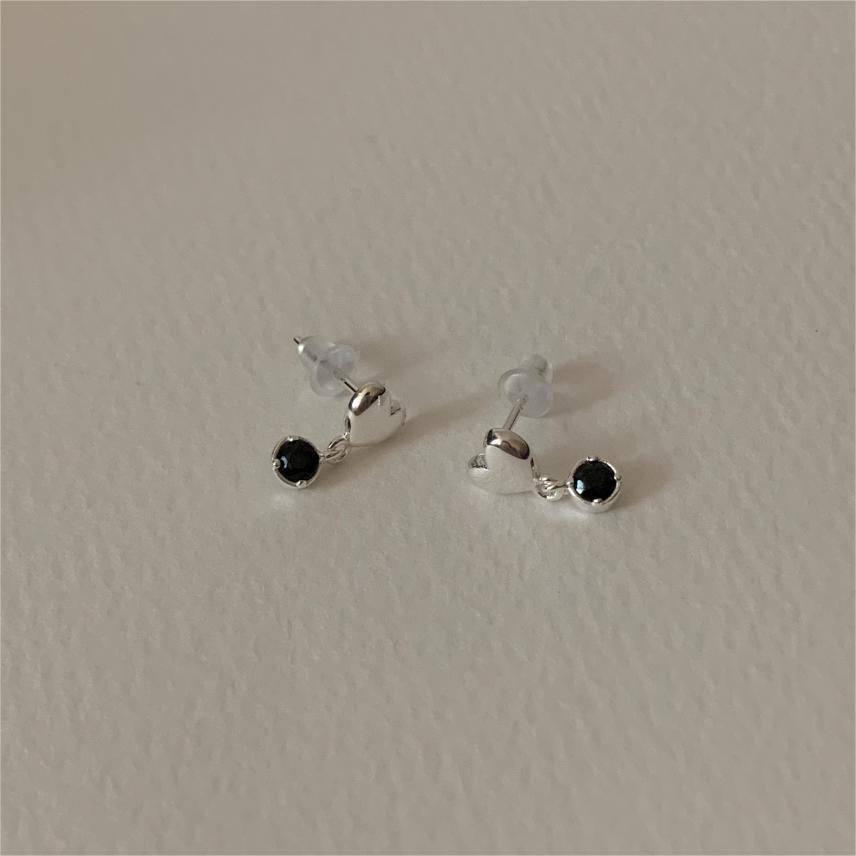 黑鑽心心925銀耳環