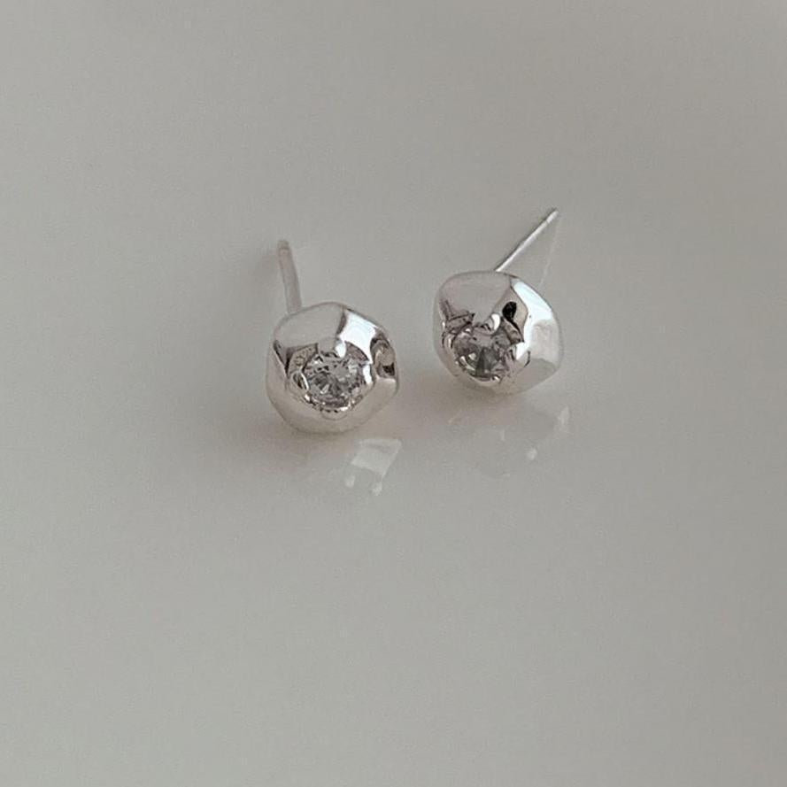不規則閃石925銀耳環